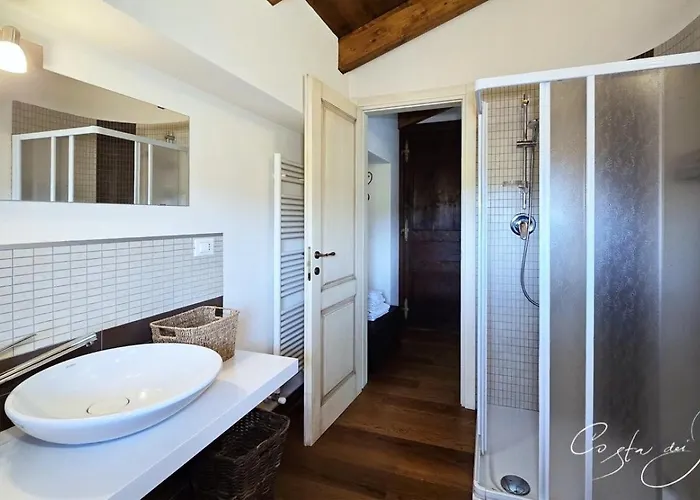 Tenuta Costa Dei Platani, Casa Dei Platani Acqui Terme