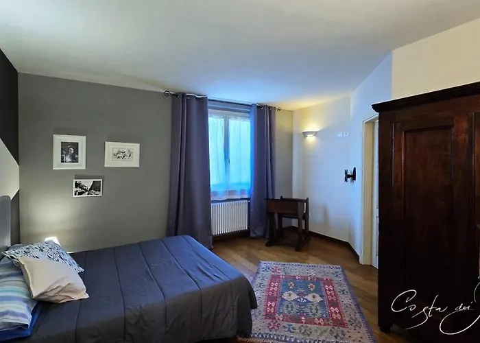 Vila Tenuta Costa Dei Platani, Casa Dei Platani